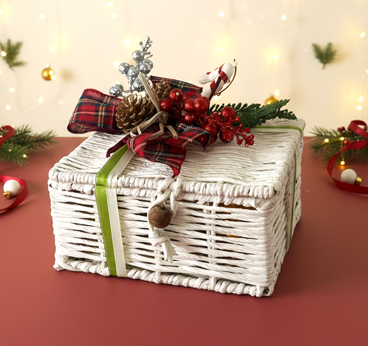 Reindeer & Treats Christmas Hamper